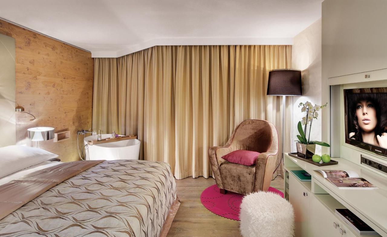 Giardino Bed & Breakfast Champfer Екстериор снимка